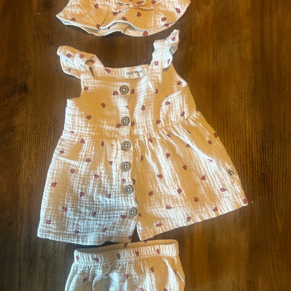 Adorable White and Pink Kids Outfit Set